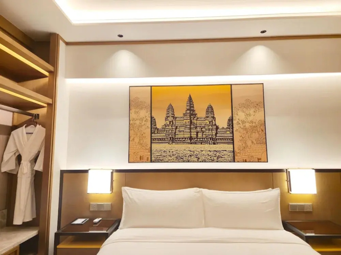 Fung Yuet Resort Hotel