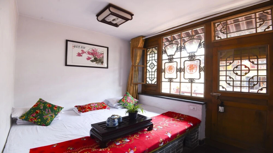 Longyuan Inn