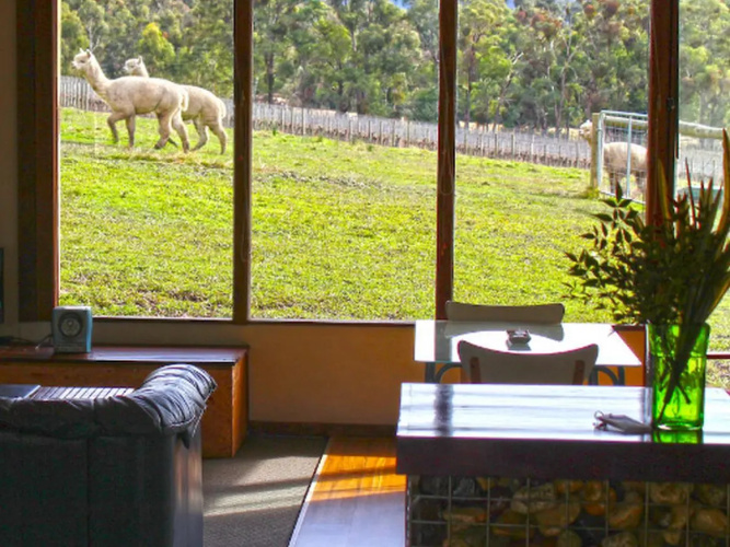 Valley Farm Vineyard Cottages
