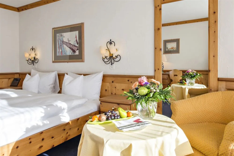 Quadratscha Hotel