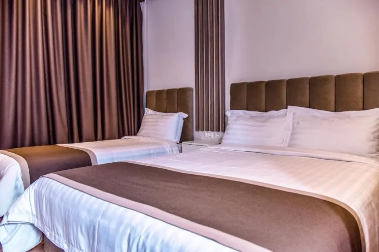 Superior Triple room