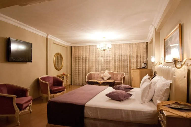 Blue Tuana Suite