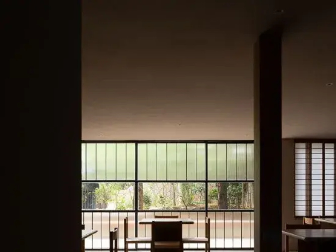 Le Hotel