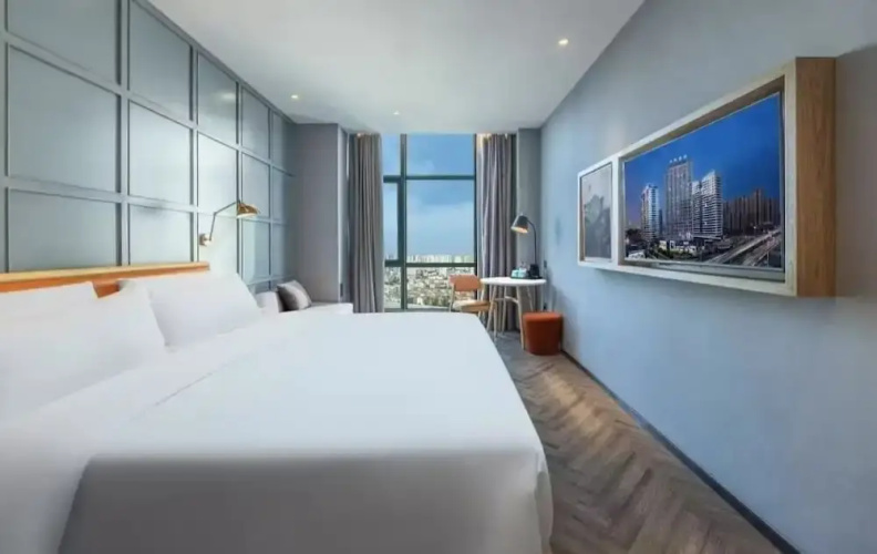 Yifeng hotel