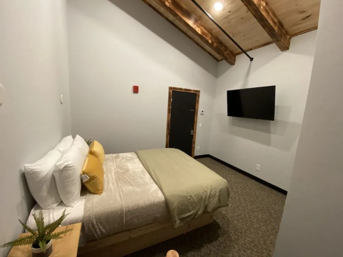 Mad River Lodge