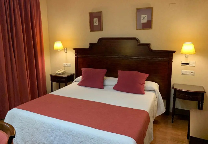 Hotel Santo Domingo Lucena