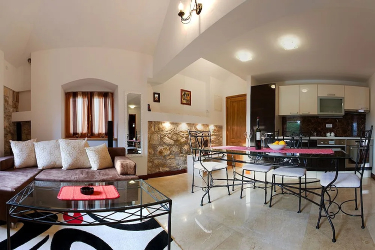 Dalmatian Apartments
