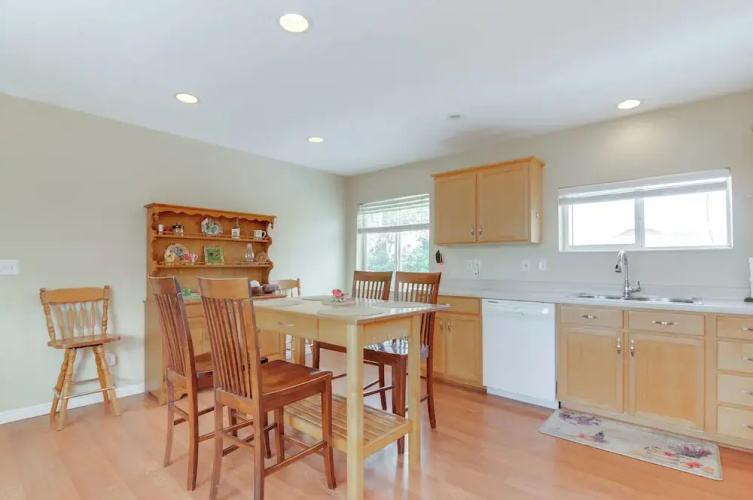 Charming Barn Apt in Boulder! Gateway to Parks!