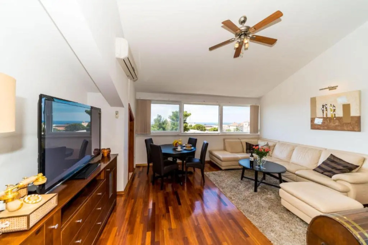 Apartment Mara