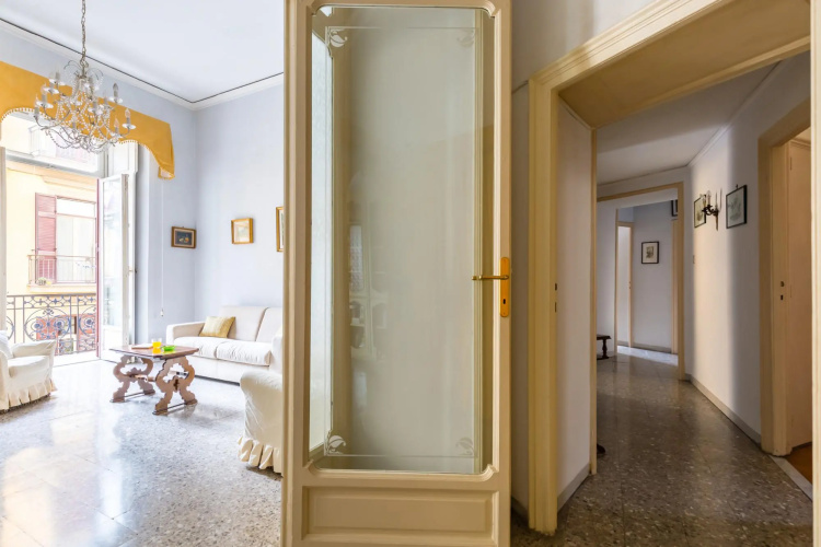Rettifilo Family Apartment by Wonderful Italy