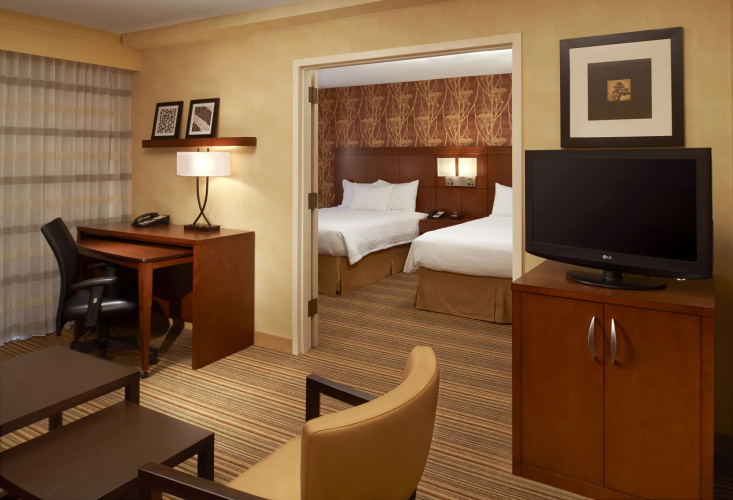 Courtyard by Marriott Des Moines West Clive