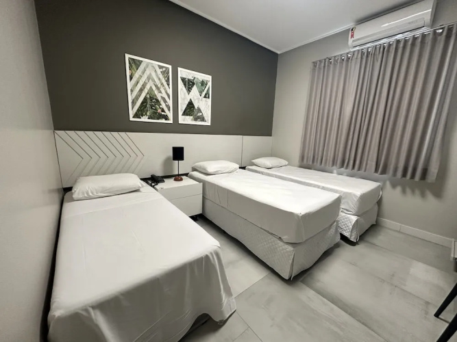 DM Hotel