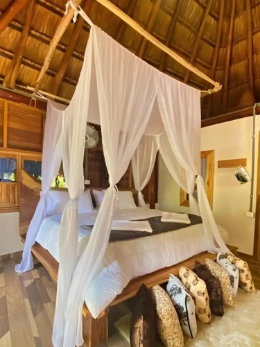 Comfort room