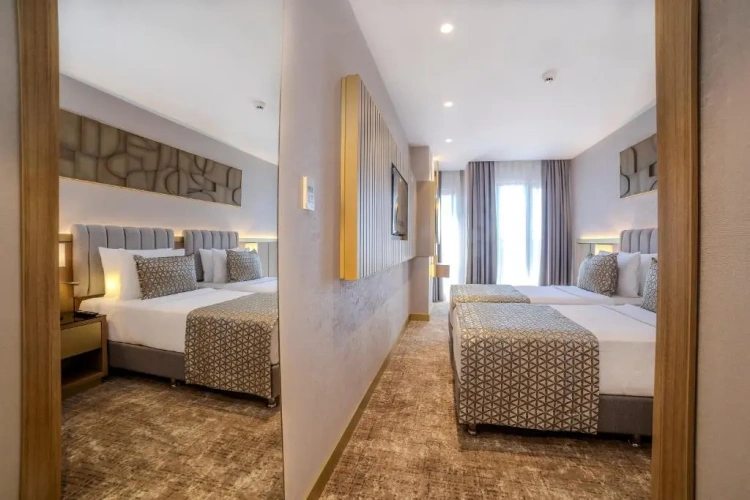 Standard Double room with view
