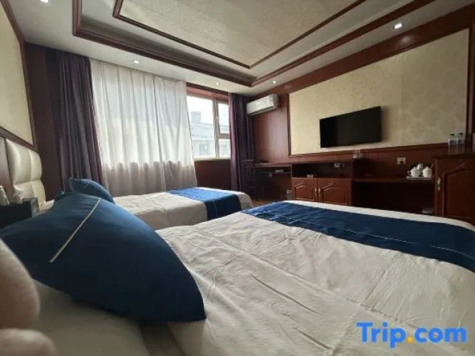 Triple Suite
