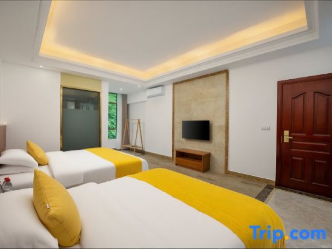 Standard Family room with balcony