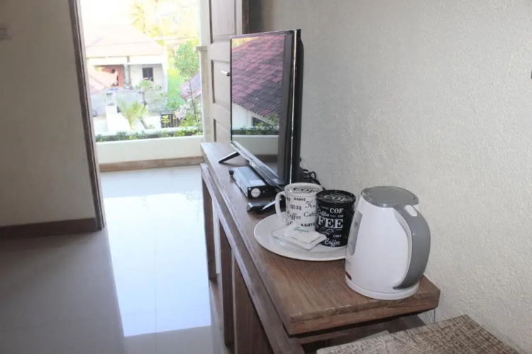 Adore guesthouse