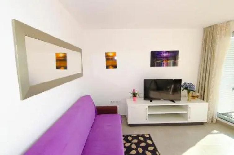 Apartment Primosten Adiomare