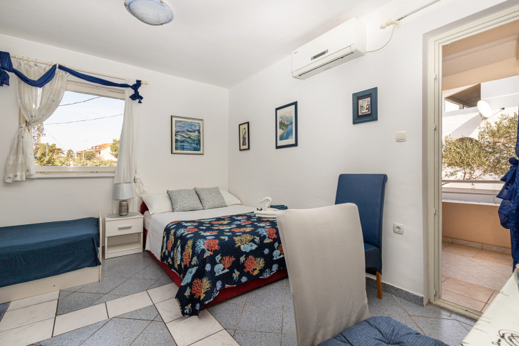 Beach Apartment Alenka Blue
