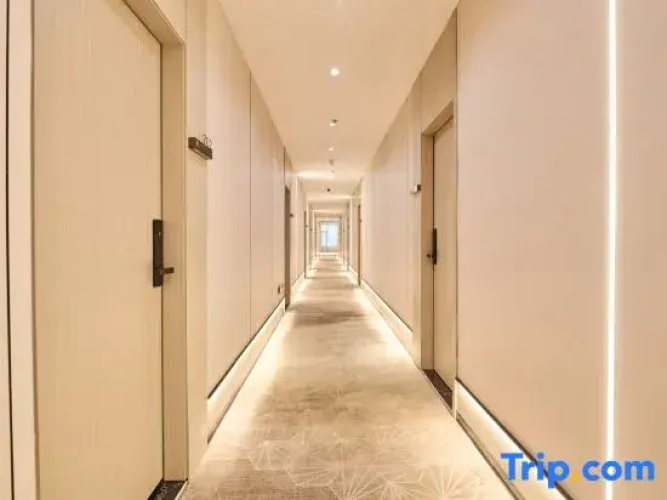 Xiamen Light Residence Hotel