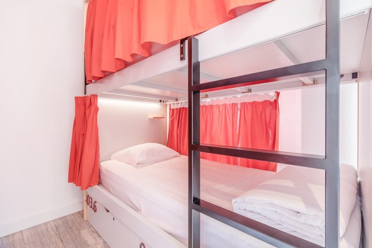 Bed in Dorm (female dorm)