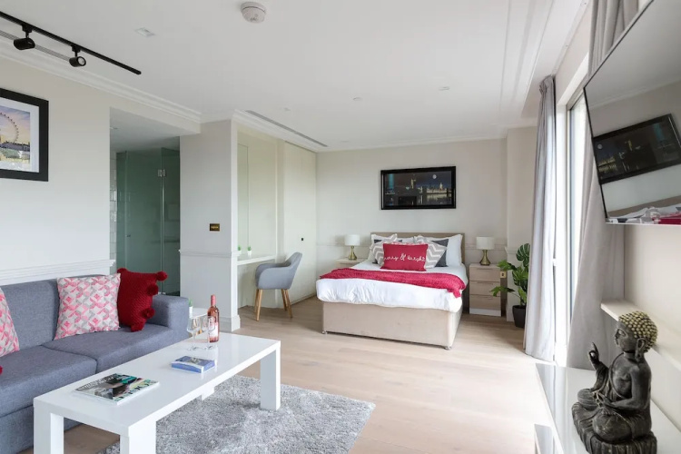 Luxurious Hammersmith Apartment