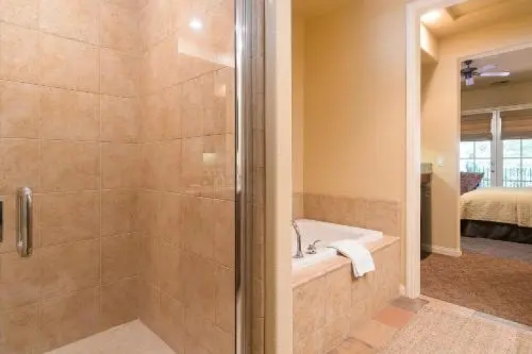 48756 Legacy Drive Condo