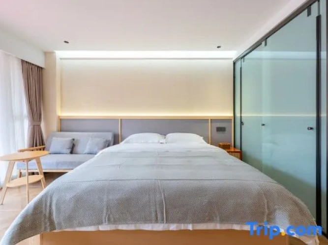 Standard Double room with courtyard view