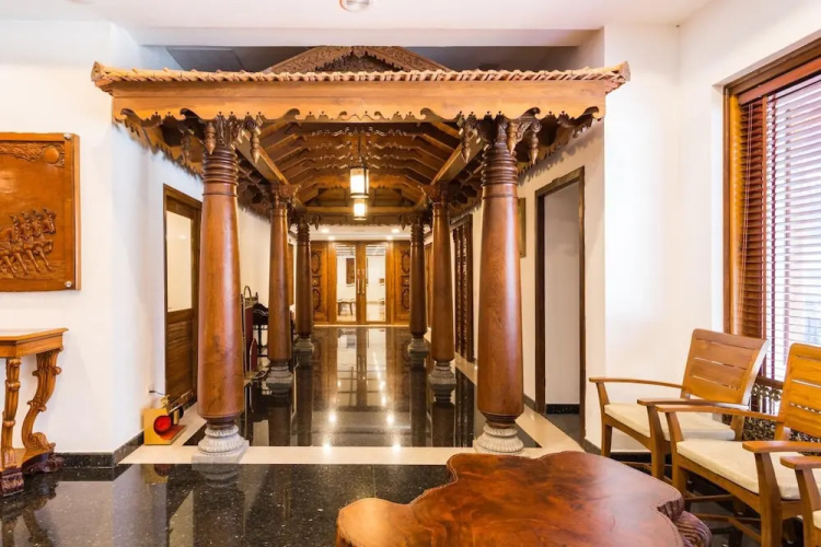 Hotel Guruvayur Gateway