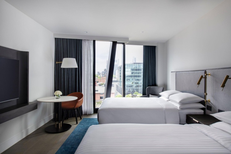 Deluxe Quadruple room
