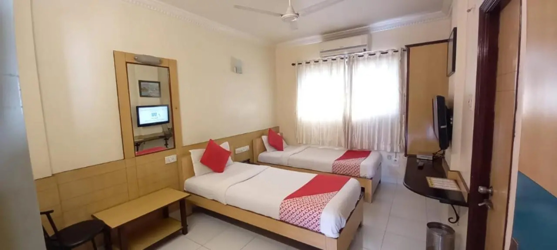 Hotel Suraj Classic