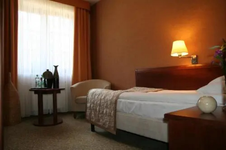 Hotel Centuria Wellness & SPA