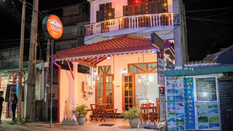 Yash Rest Inn