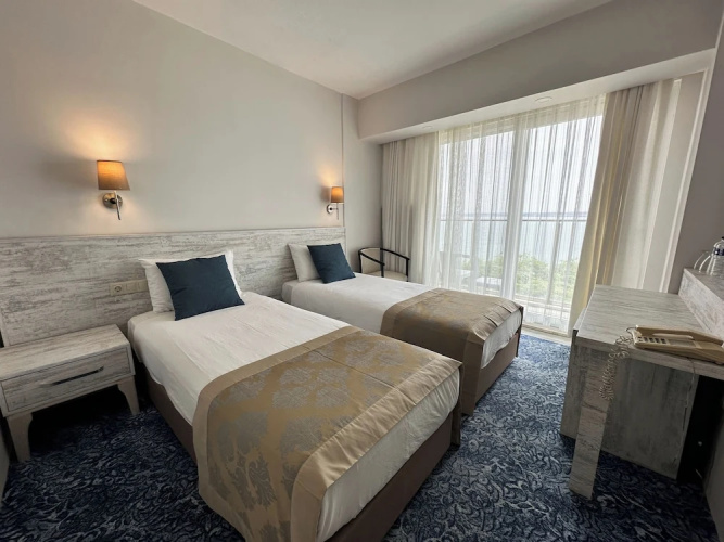 Kirtay Hotel