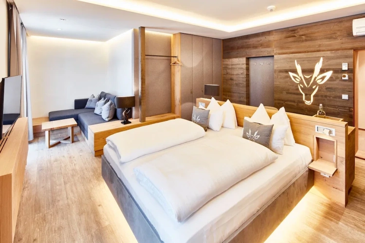 Superior Double room with balcony