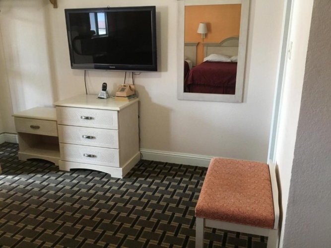 Standard Sextuple room