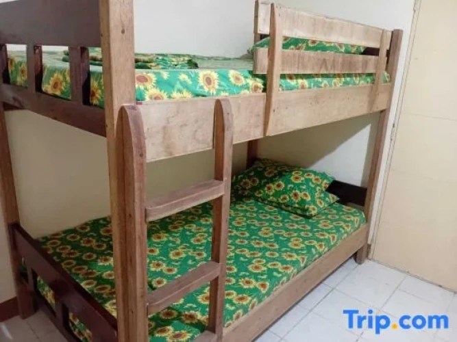 Deluxe Family Suite