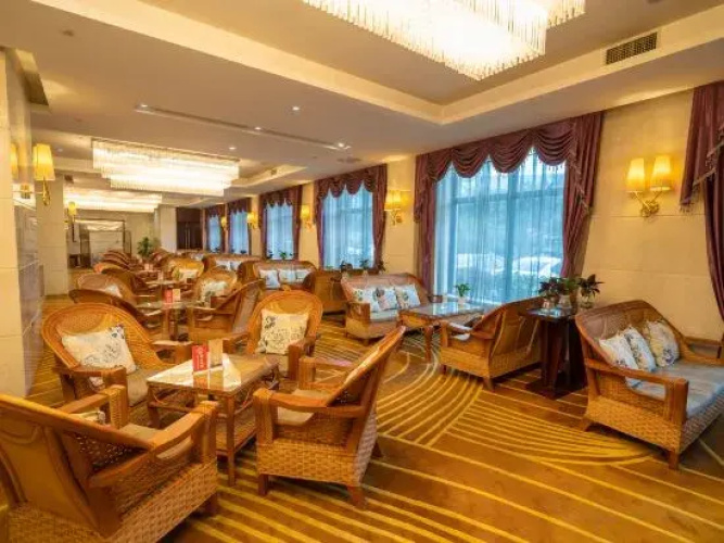 Minhang Julong Hotel