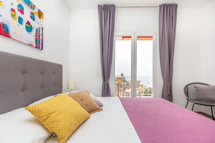 3 Bedrooms Premium Villa