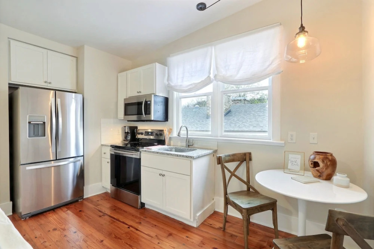 Gallery Stays - Parkside Loft