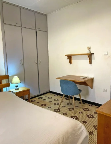 Comfort room