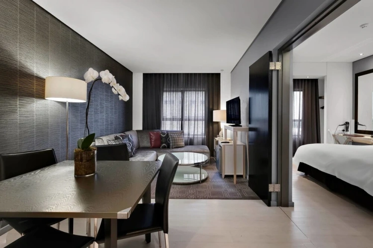 1 Bedroom Executive Suite