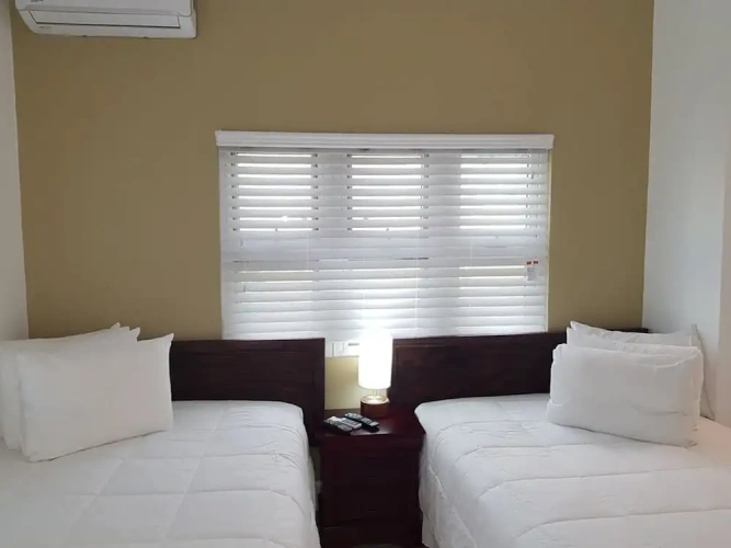 Standard Quadruple Suite