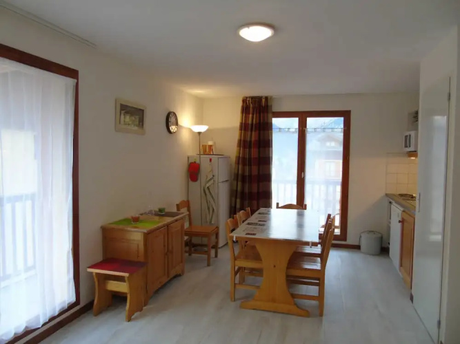 Lou Services Apartment E3 LSI 001
