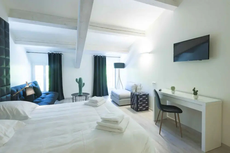 Hotel restaurant des Maures