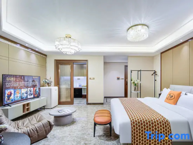 Standard Double room with street view