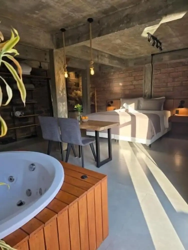 Deluxe Double Suite with balcony and with garden view