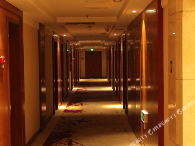 Ambassador Double Suite
