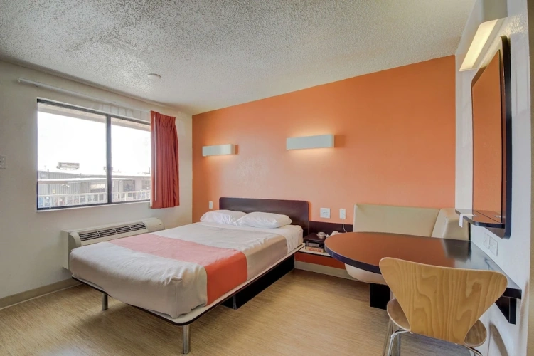 Deluxe Double Suite