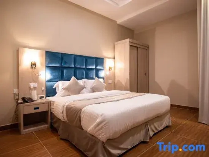 Quadruple Apartment
